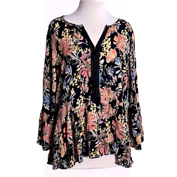 New Directions’ XL Floral V-Neck Lace Trim Bell Sleeve Lightweight Airy Top NWT - Picture 1 of 11